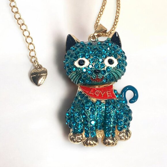 Betsey Johnson Blue Cat Pendant Necklace W/ Gold-Tone Chain & Heart Charm - Picture 8 of 9
